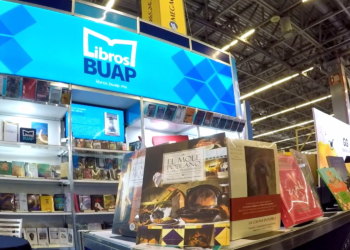 Exhibe BUAP casi 500 títulos en la Feria Internacional del Libro de Guadalajara
