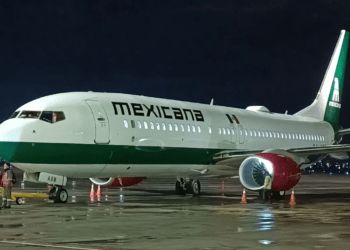 Mexicana de Aviación pierde la mitad de su cobertura al suspender ocho rutas en el país
